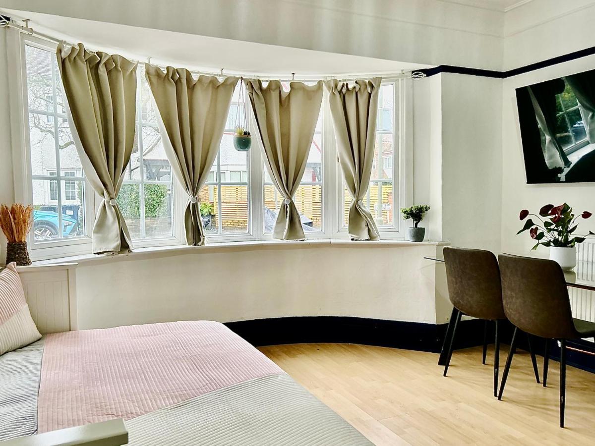 Rest Boutique Golders Green 伦敦 外观 照片