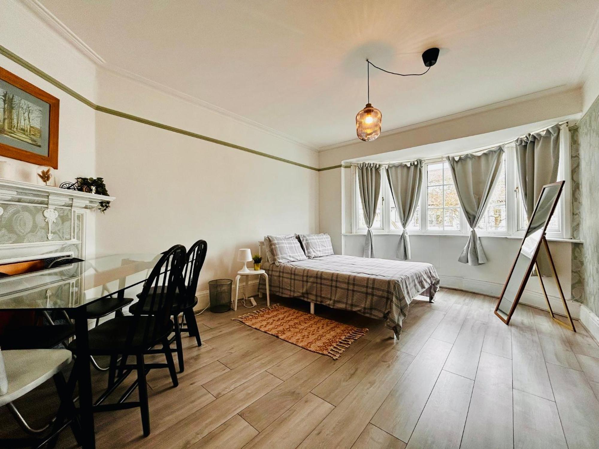 Rest Boutique Golders Green 伦敦 外观 照片