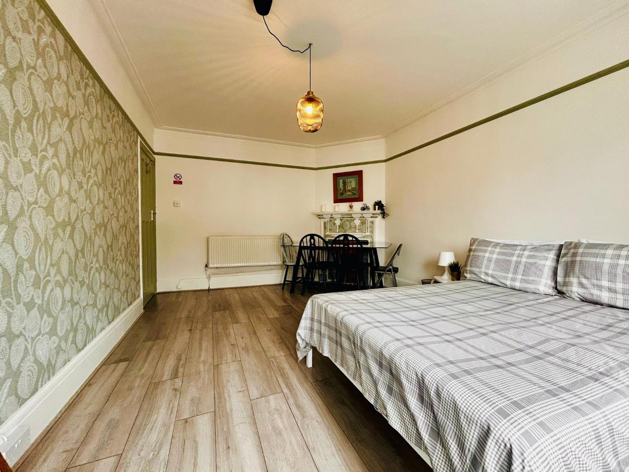 Rest Boutique Golders Green 伦敦 外观 照片